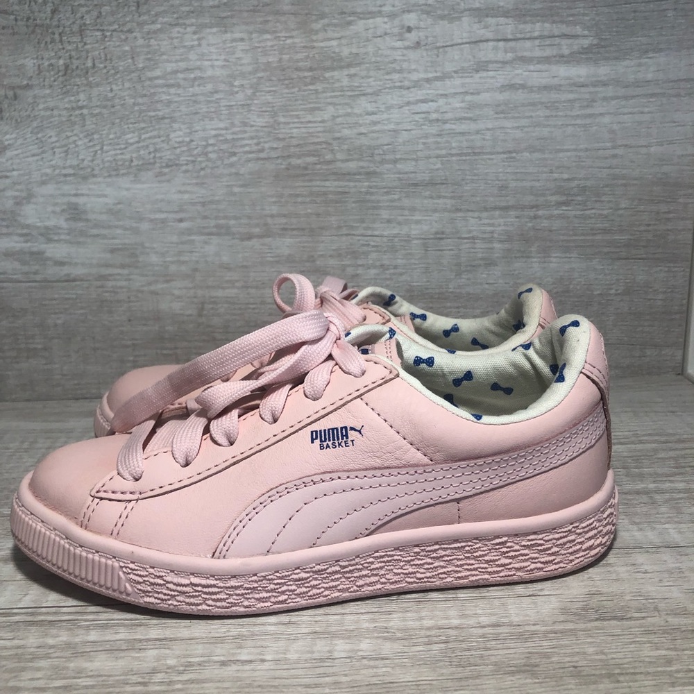 NWOT Puma Select x TC Basket Girls low top sneaker